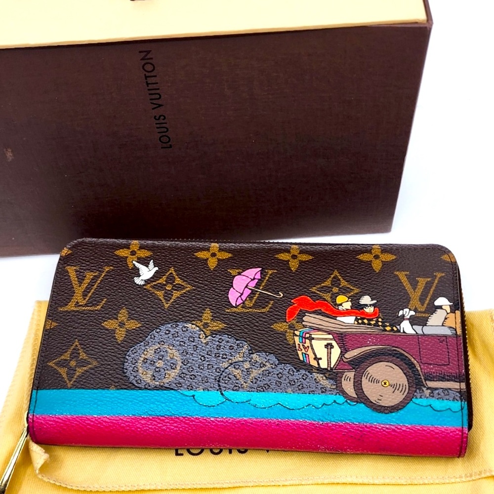 RARE💕 Louis Vuitton Christmas Animation Monogram Zippy Wallet